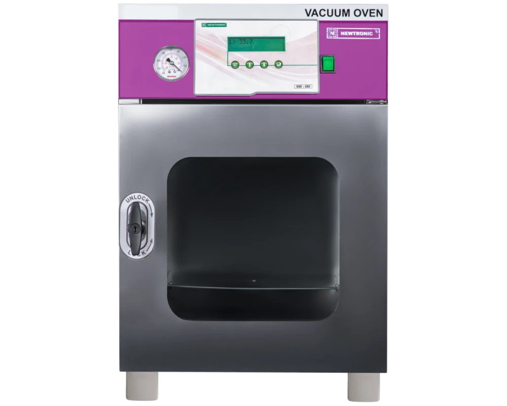 Vacuum Oven